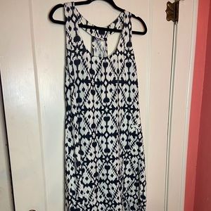 Kavu black and white hi low midi xl dress